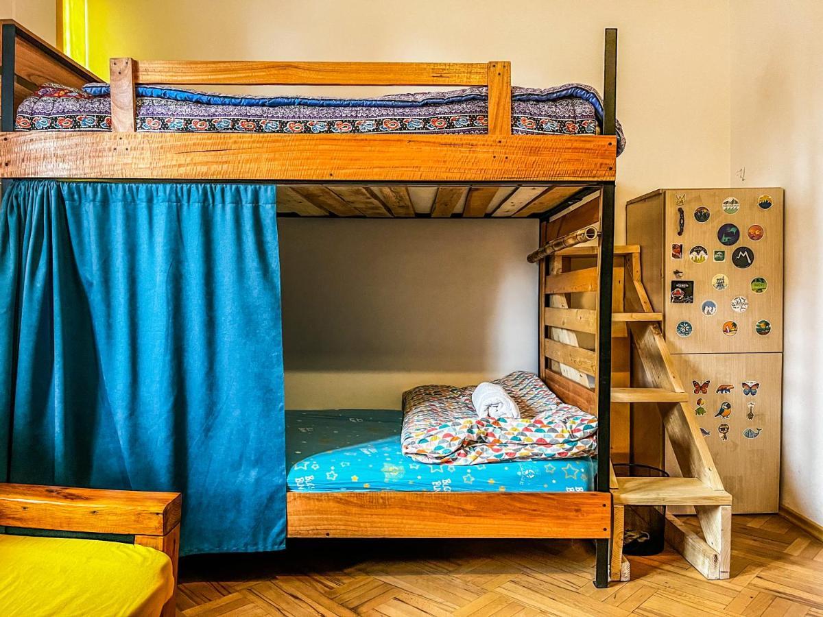 Bao Hostel Кутаїсі Екстер'єр фото