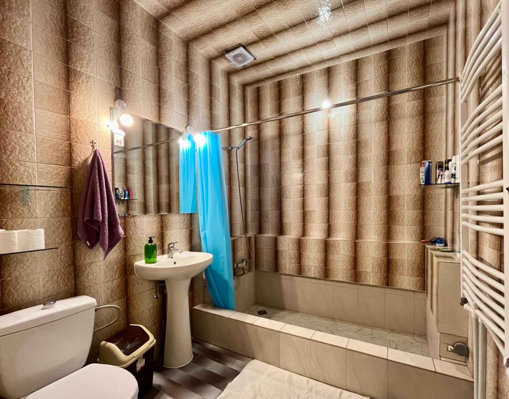 Bao Hostel Кутаїсі Екстер'єр фото